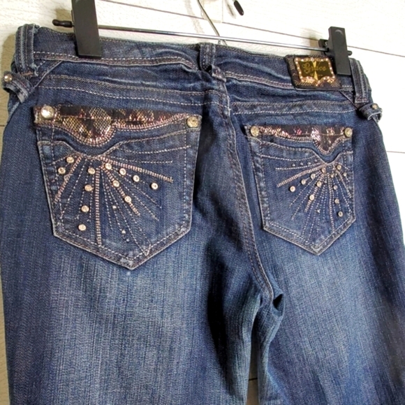 GRACE IN LA | JEANS - Picture 4 of 5